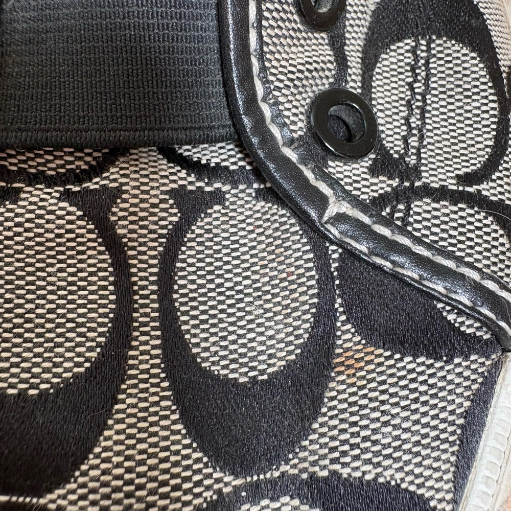 Coach Bev Monogram Signature Logo Slip On Sneakers - Picture 14 of 14